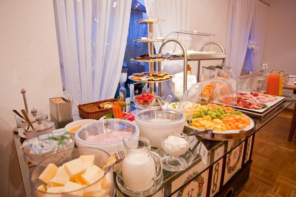 Hotel Garni Schacherer Mullheim  Buitenkant foto