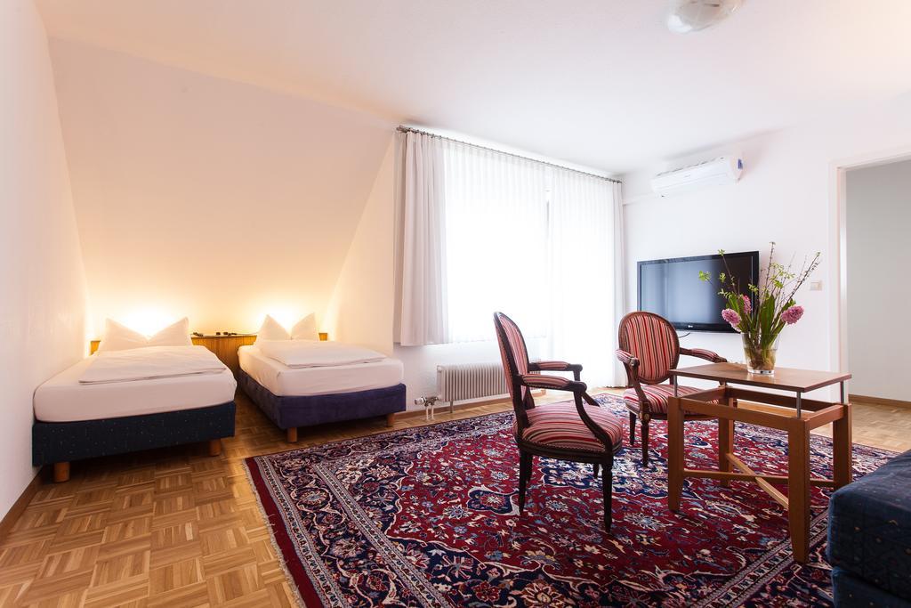Hotel Garni Schacherer Mullheim  Kamer foto