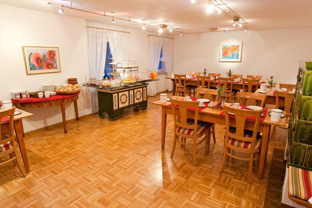 Hotel Garni Schacherer Mullheim  Buitenkant foto